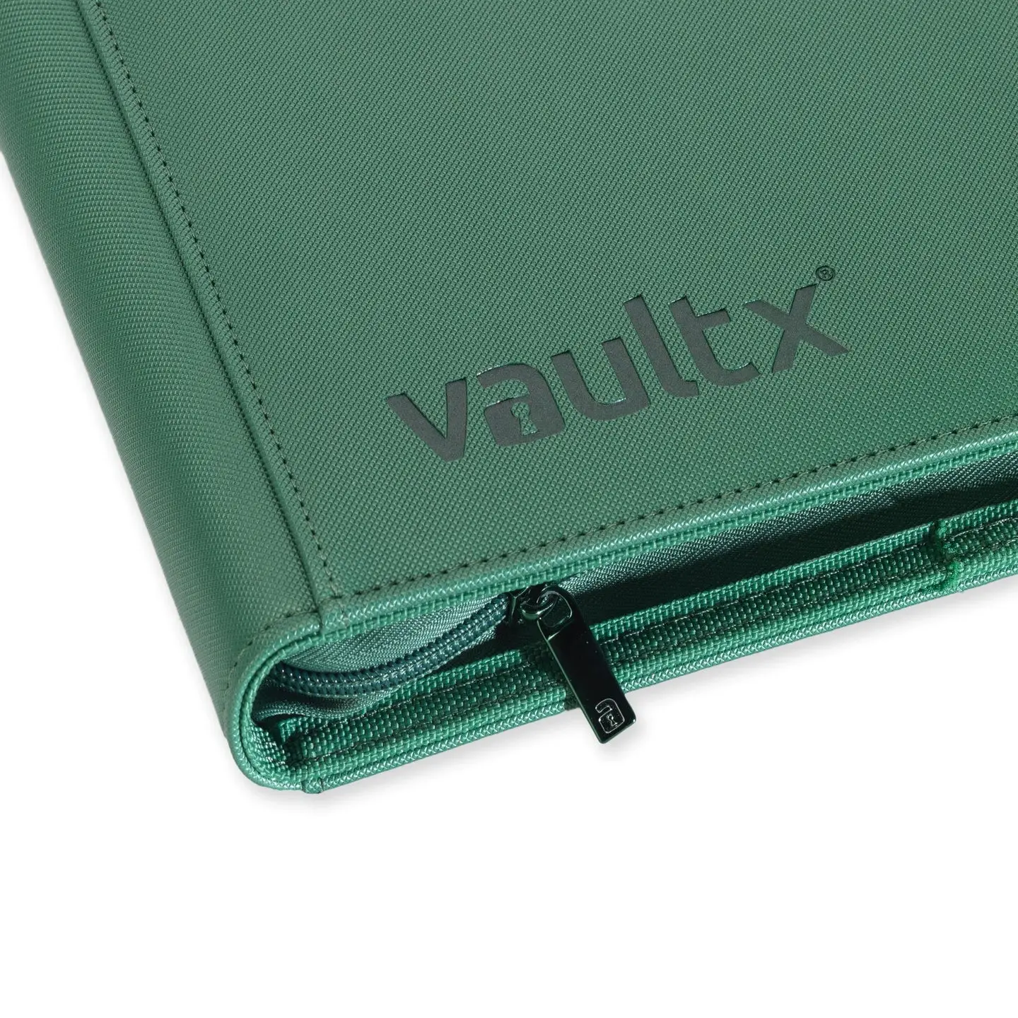 Vault X: EXO-TEC 12-pocket Metallic Green Zip-Binder - Image 3